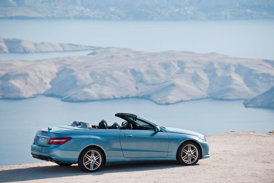  Mercedes-Benz E-Class Cabriolet 2010 года  (фото 40 из 143)